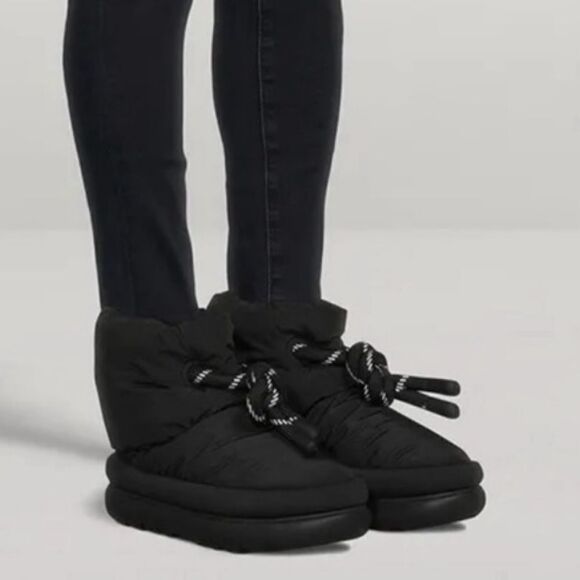 UGG Classic Maxi Boots NEW! - Picture 2 of 10